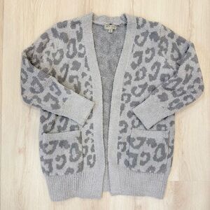 Barefoot Dreams CozyChic™ Leopard Cardigan Linen Warm Grey Size Medium M